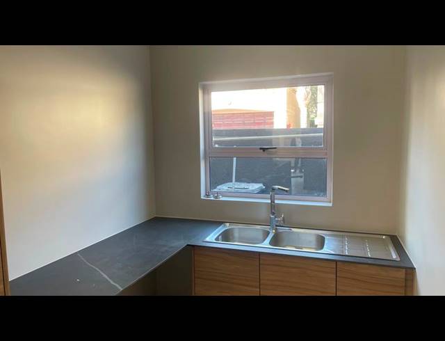 3 BEDROOM TOWNHOUSE FOR SALE IN ELDOGLEN